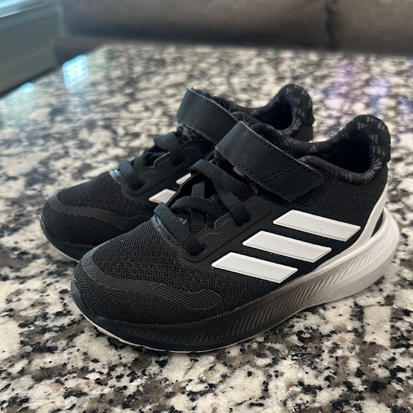 Adidas Toddler Black and White Velcro Sneakers - Picture 1 of 5
